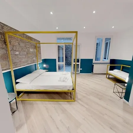 Apartment Triestevillas Cereria W/ Inner Court - Old Town