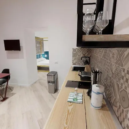 Apartment Triestevillas Cereria W/ Inner Court - Old Town *